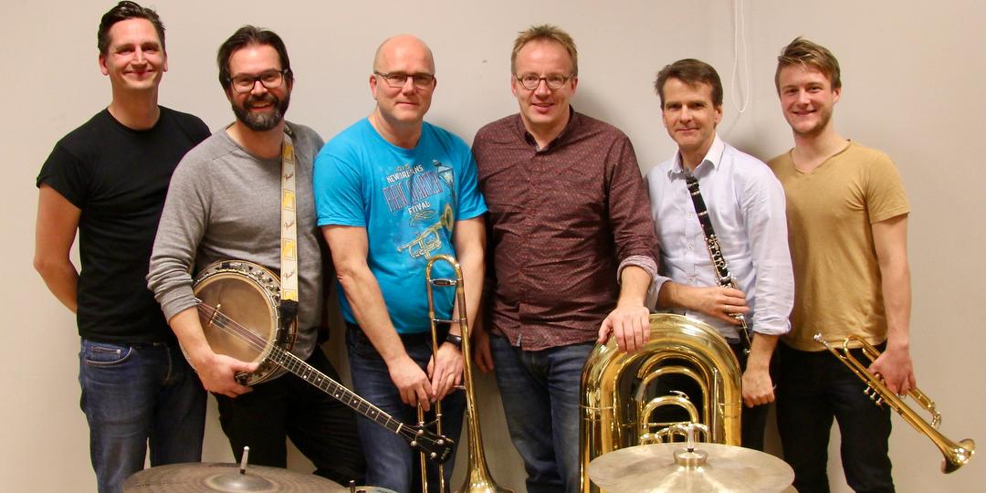 Bilde/illustrasjon om Fotveita Bruktjazz